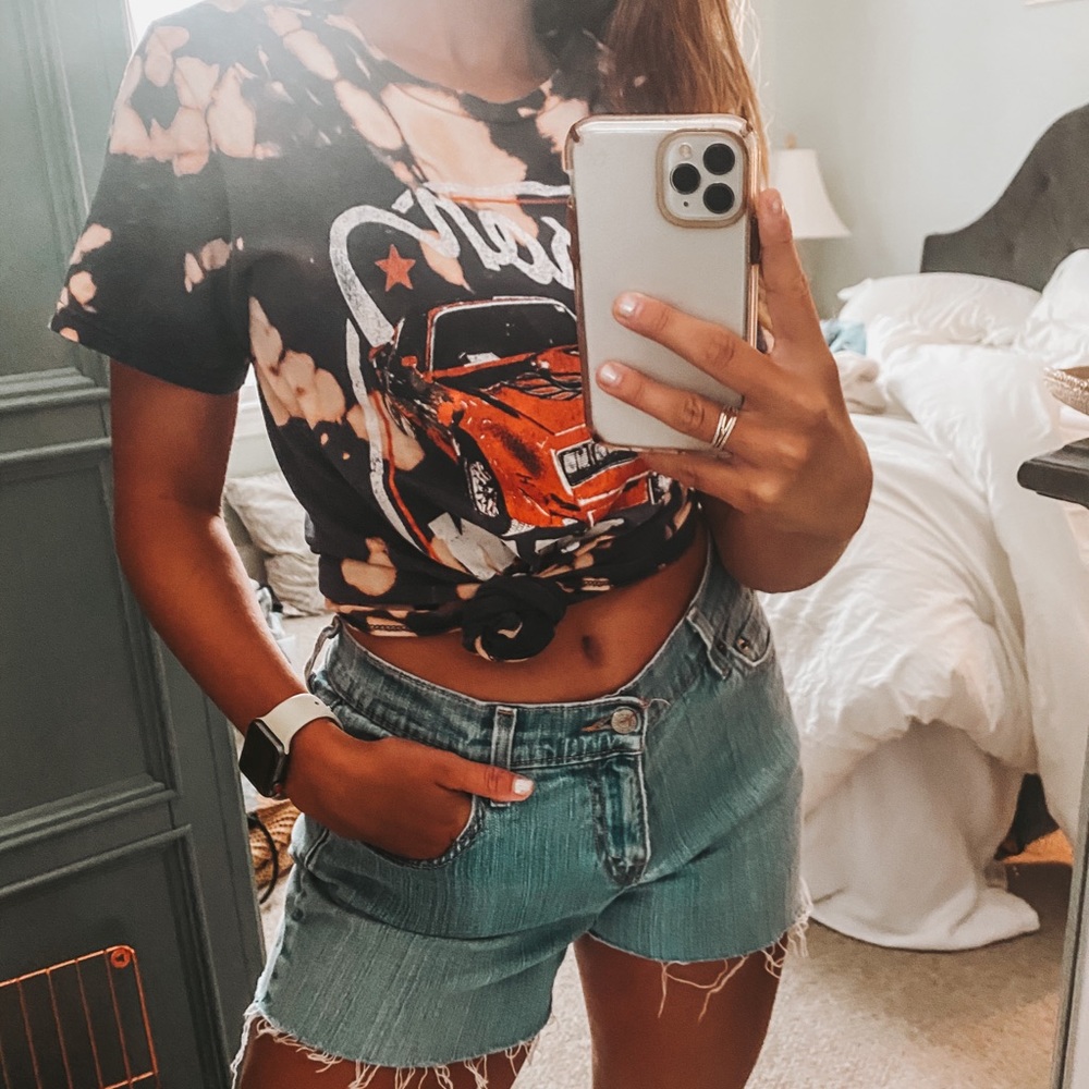 SOLD - Graphic Tshirt